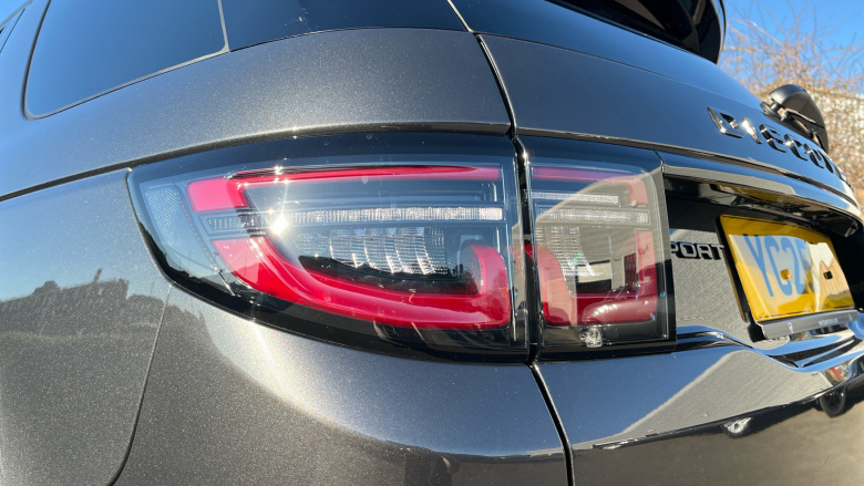 Land Rover Discovery Sport 2.0 D200 Dynamic SE 5dr Auto [5 Seat] Diesel Station Wagon